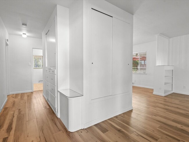 Building Photo - Perfect Remodeled Home in the Heart of Reno