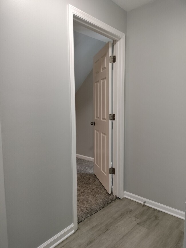 Building Photo - 8320 S Muskegon Ave