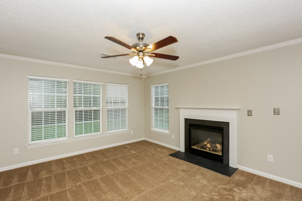 Building Photo - 5271 Moonlight Trail SW