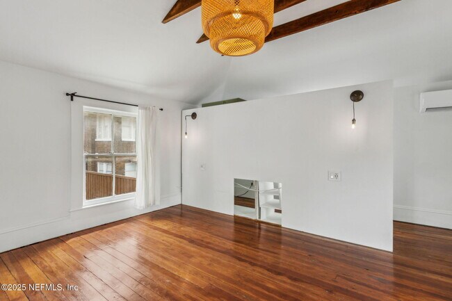 Building Photo - 2115 Forbes St