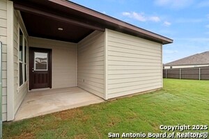 Building Photo - 418 Cross Barn Blvd