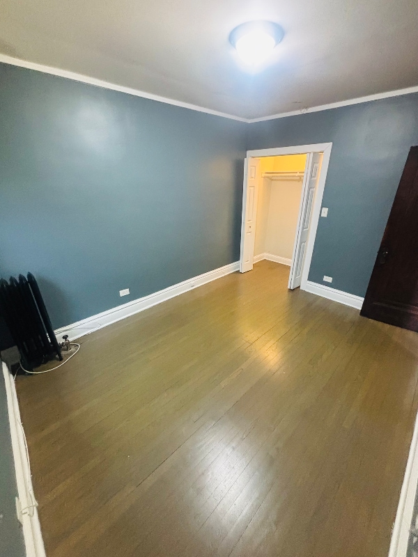 Building Photo - 6 W 111th Pl