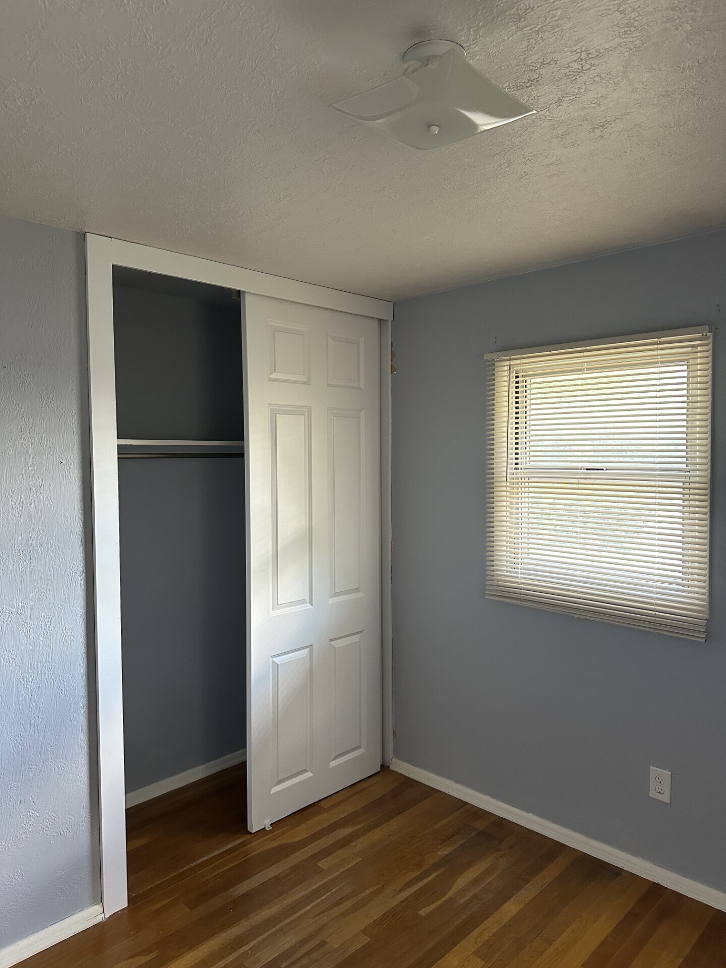 Building Photo - 826 Woodhill Rd