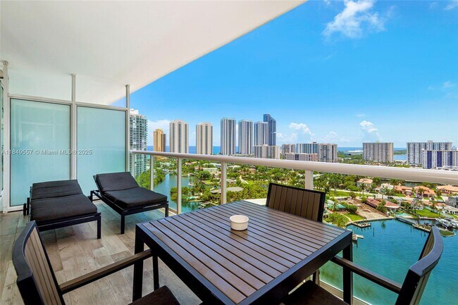 Building Photo - 400 Sunny Isles Blvd