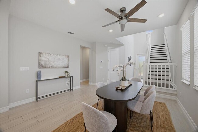 Building Photo - 4667 San Martino Dr