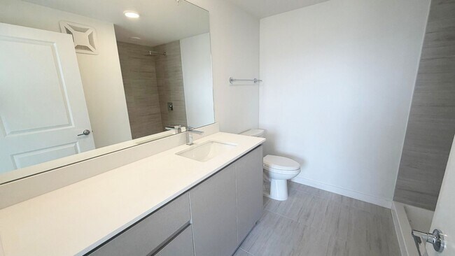 Building Photo - 5587 Millenia Blvd