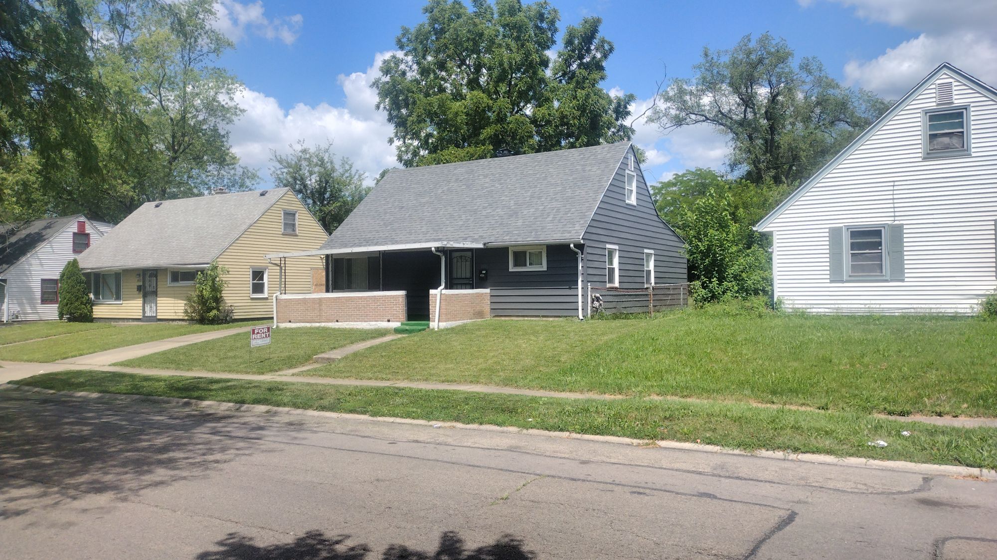 Building Photo - 4005 Prescott Ave