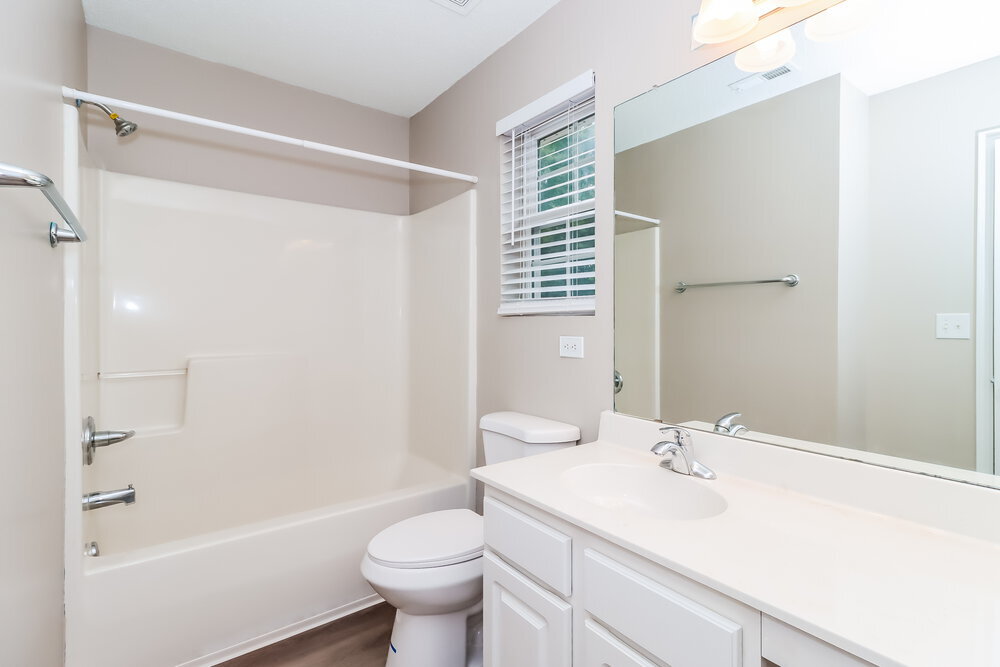 Building Photo - 12332 Cumberland Cove Dr