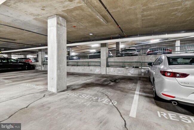 Building Photo - 11700 Old Georgetown Rd