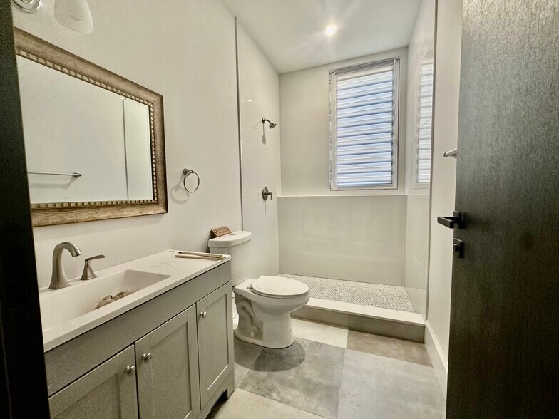 Building Photo - 100 Mount Pleasant Ave