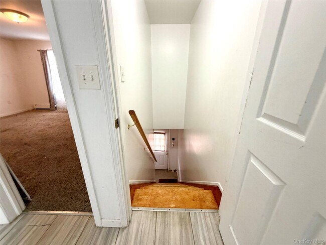 Building Photo - 14 Liberty St