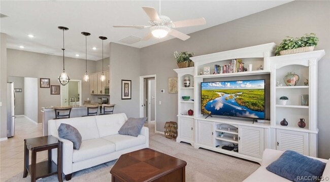 Building Photo - 467 W Mickey Mantle Path