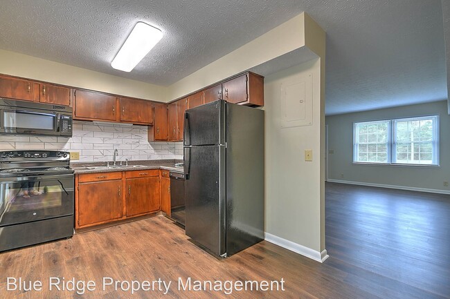 Building Photo - 932 Kendrick Creek Rd