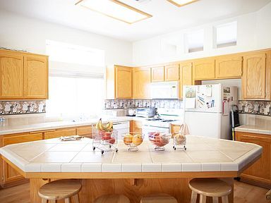 Building Photo - 9611 Mersham Ct