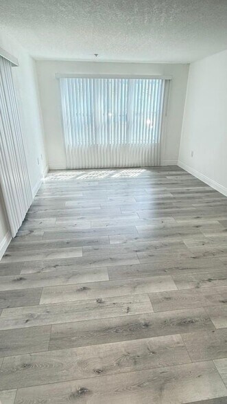 Building Photo - 2307 N Congress Ave