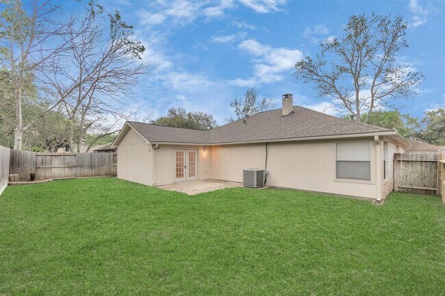 Building Photo - 1102 Comstock Springs Dr