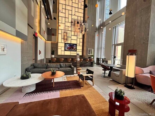 Building Photo - 138 Willoughby St