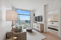 Building Photo - 1212 Demonbreun St