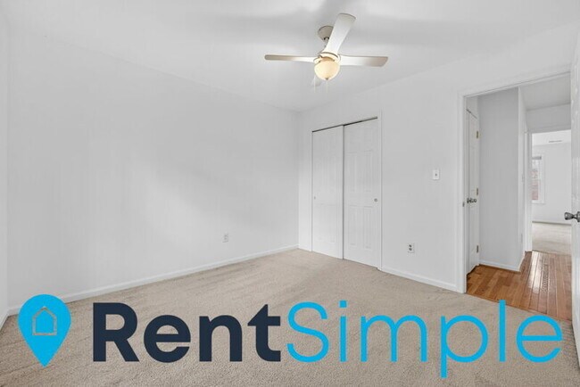 Building Photo - 13136 Ashnut Ln