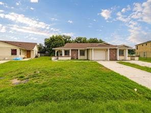 Building Photo - 660 Royalty Ct