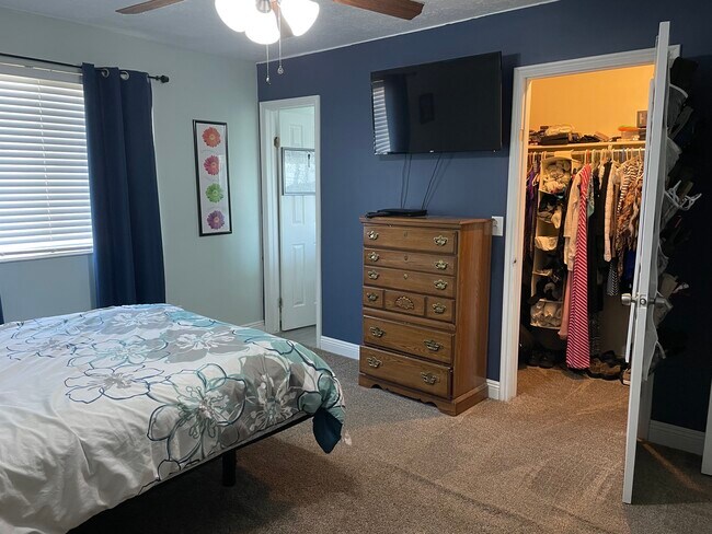 Building Photo - 5942 S 3975 W