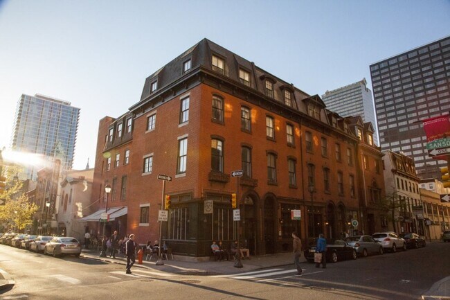 Building Photo - 116 S 20th St