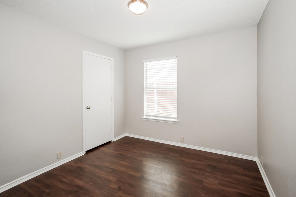 Building Photo - 1024 Beechwood Dr