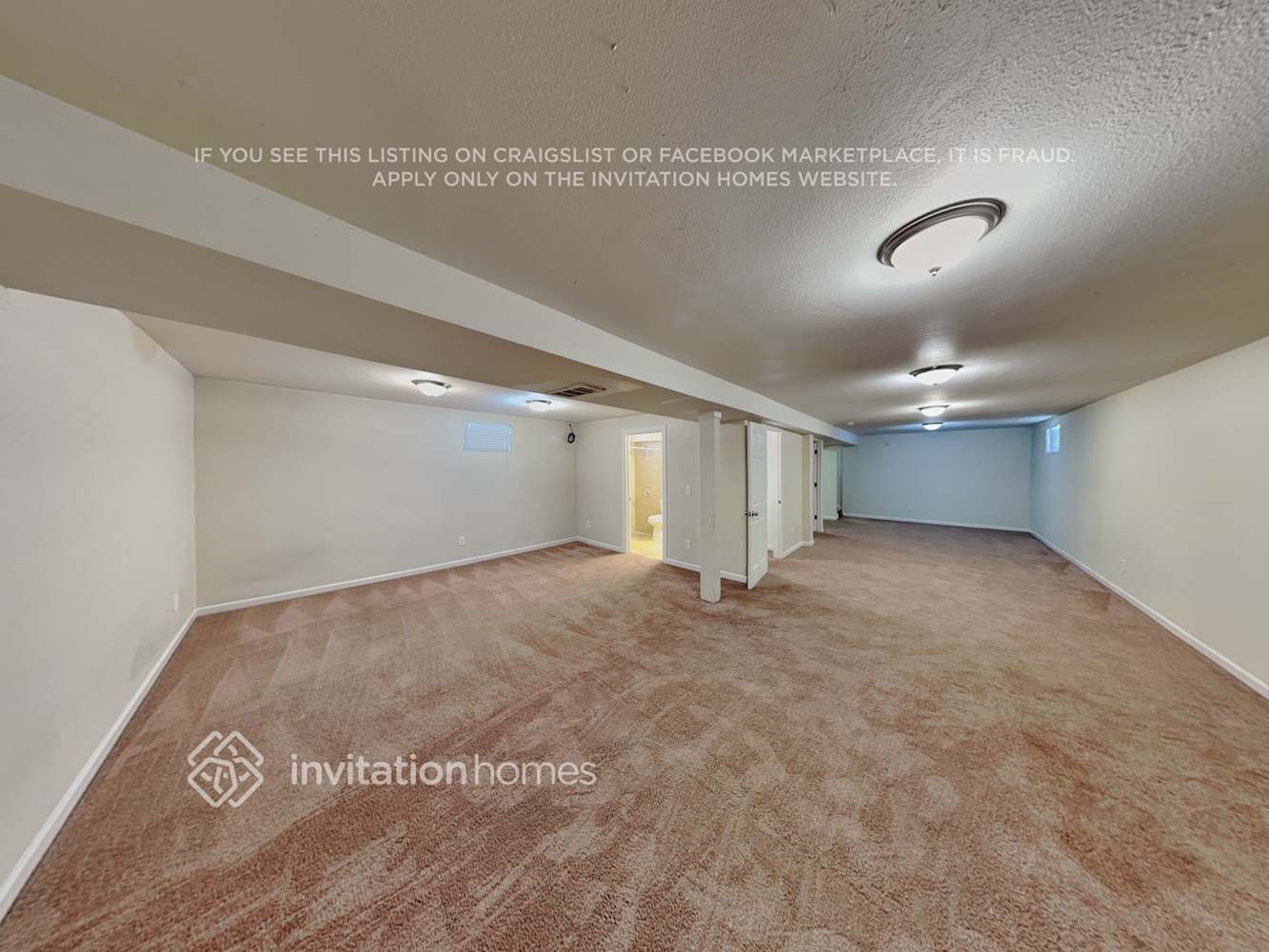 Building Photo - 5511 Revere St