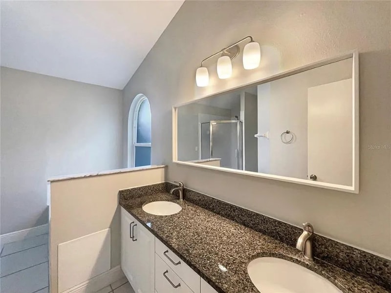 Building Photo - 441 Nevada Loop Rd