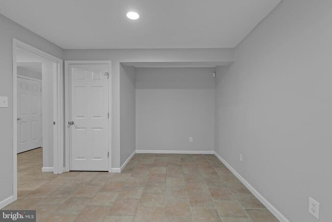 Building Photo - 20523 Ashley Terrace