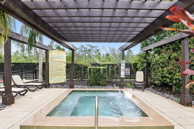 Building Photo - 14518 Damai Ln
