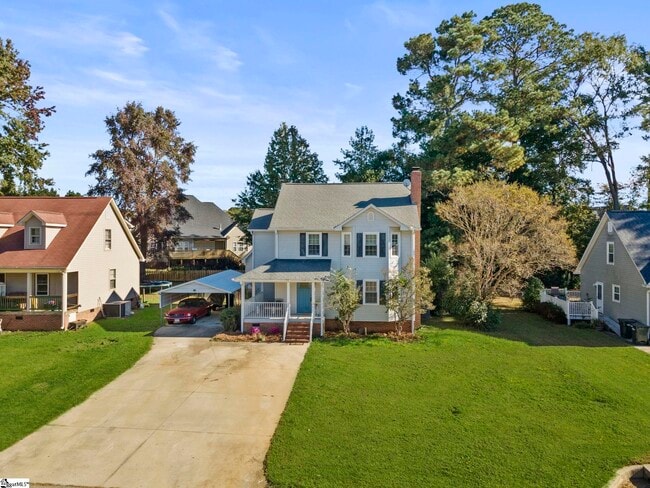 Building Photo - 405 Creek Dr