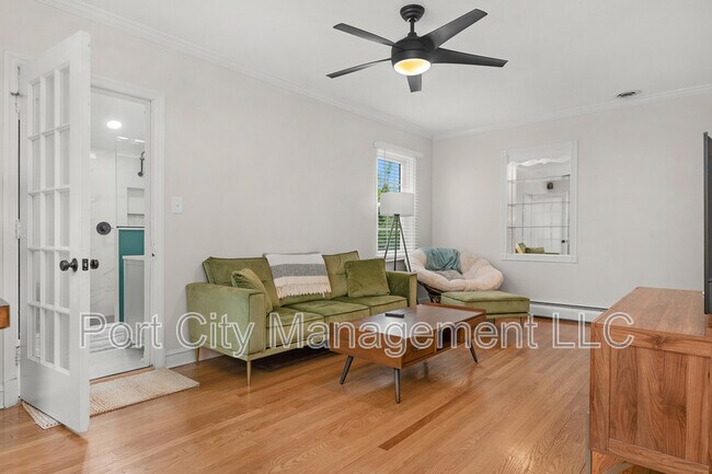 Building Photo - 808 S Beechfield Ave