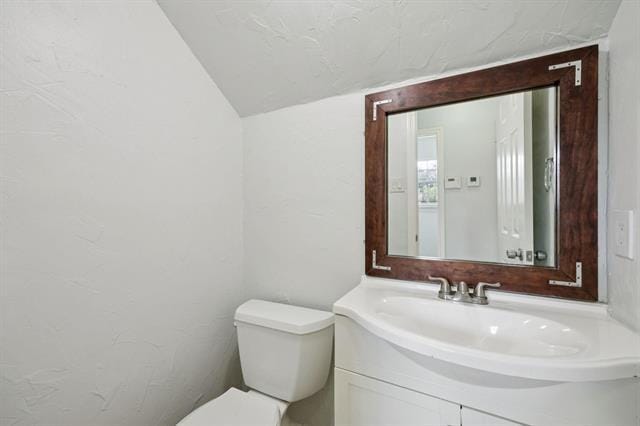 Building Photo - 2138 Stoneridge Dr