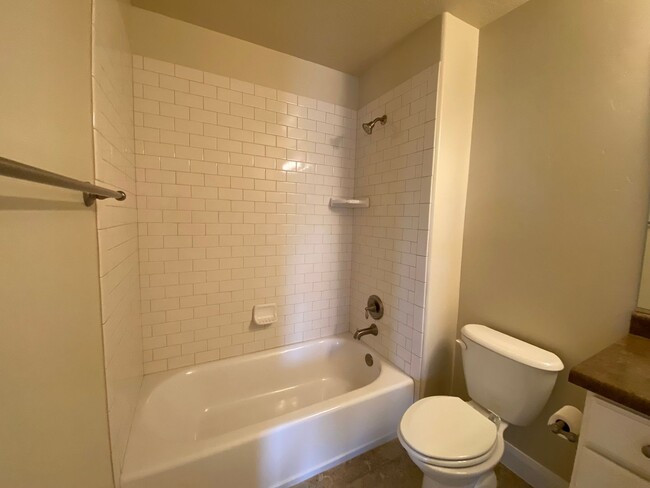 Building Photo - 3439 S Barcelona Dr