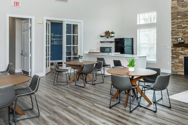 Building Photo - 4101 Delafield Ln