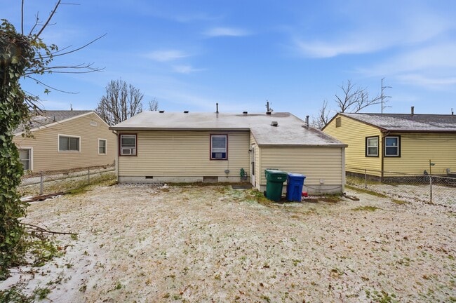 Building Photo - 1248 37th St