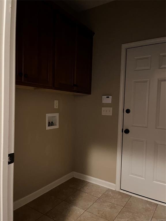 Building Photo - 9085 Black Cherry Trl