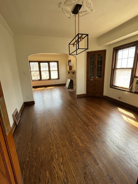 Building Photo - 3367 N 53rd St