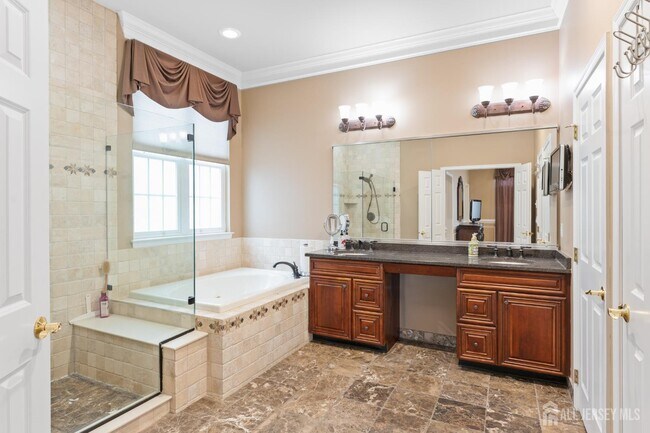 Building Photo - 115 Andover Dr