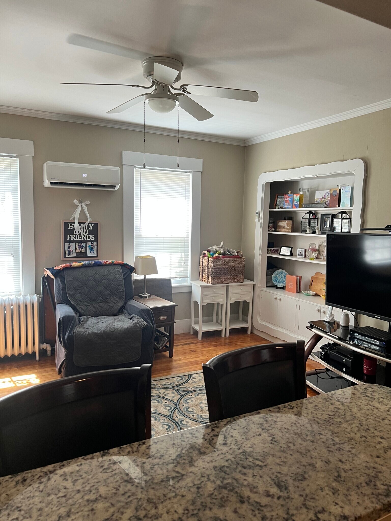 Building Photo - 1 Poole St