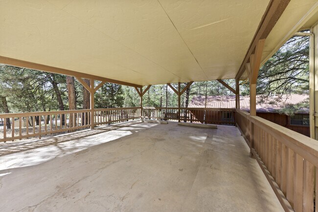 Building Photo - 126 North St