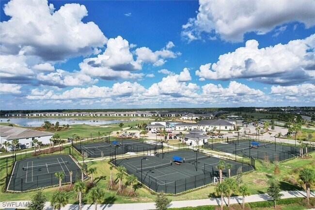 Building Photo - 15889 Cranes marsh Ct