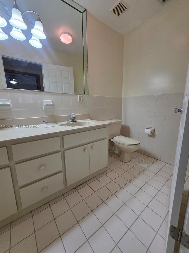 Building Photo - 9034 SW 163rd Terrace