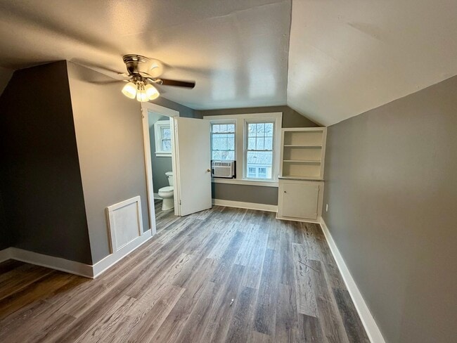 Building Photo - 200 Summer St