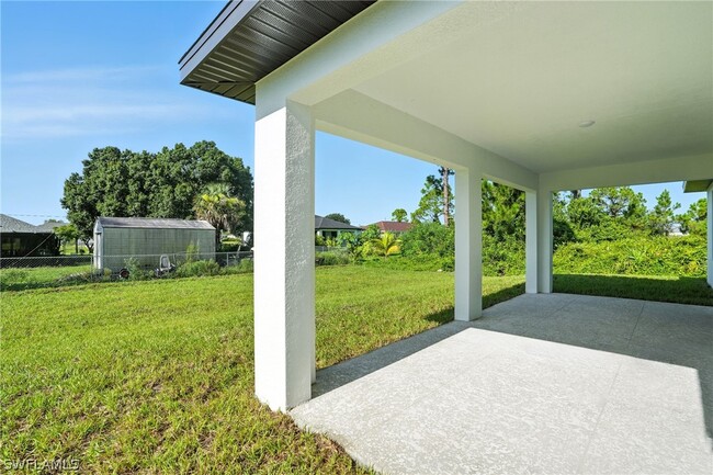 Building Photo - 2707 34th St SW