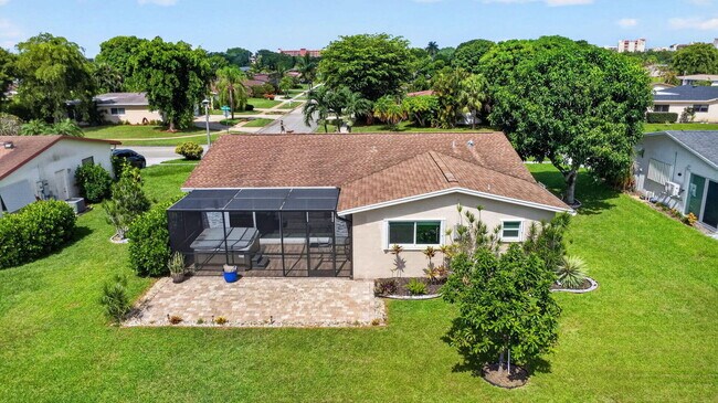Building Photo - 14624 Country Side Ln