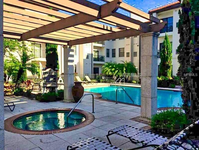 Building Photo - FOR RENT! Beautiful 1/1 Pool View Condo @ ...