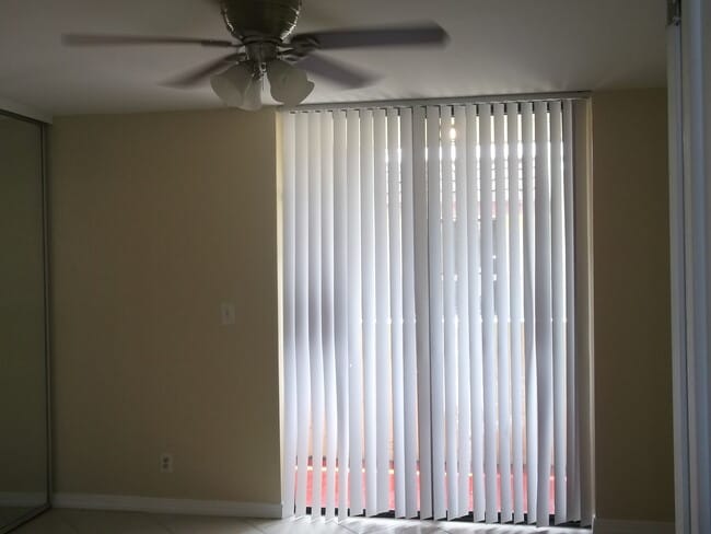 Building Photo - 767 SE 1st Way