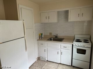 Building Photo - 56 Willow Dr